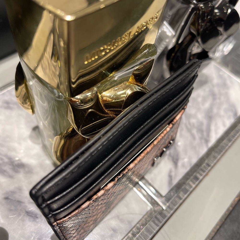 MICHAEL KORS Cyrus Snake Embossed Tall Card Case
Driftwood 
NWT - Picture 4 of 16